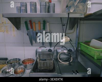 Una cucina in un ristorante all-you-CAN-eat. Foto Stock