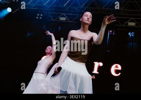Roskilde, Danimarca. 29 giugno 2026. La band danese Dotre esegue un concerto dal vivo durante il festival musicale danese Roskilde Festival 2026 a Roskilde. Foto Stock