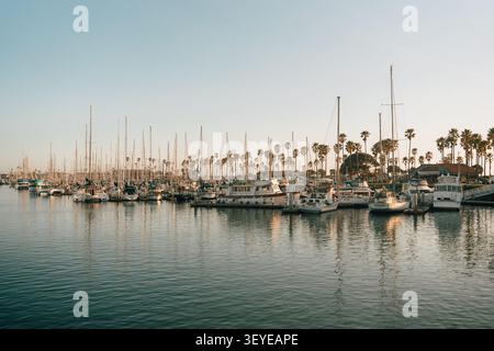 Barche a Ventura Harbor, Ventura, California Foto Stock