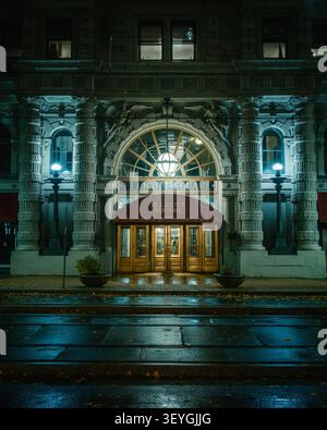 Ellicott Square Building di notte, Buffalo, New York Foto Stock