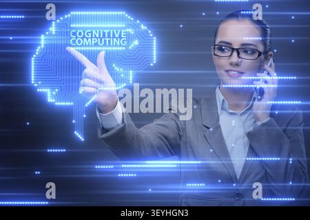 Cognitive concetto computive con la donna premendo i pulsanti Foto Stock
