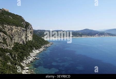 Vista sulla baia di Agios Georgios Pagon, Corfù, Grecia Foto Stock