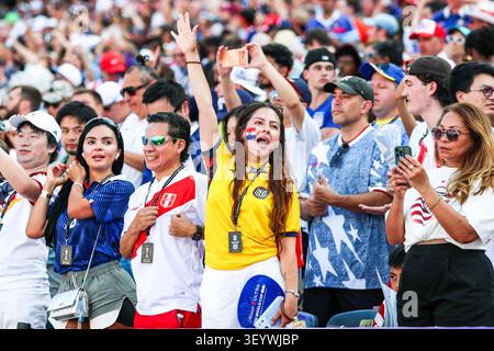 Philadelphia, United States. 04th July, 2026. Paraguai fans during the Round of 16 match between Paraguay and France at the FIFA World Cup, at Philadelphia Stadium, in Philadelphia, United States, on Saturday, July 04, 2026.(Foto: William Volcov/Brazil Photo Press/Alamy) Sports Credit: Brazil Photo Press/Alamy Live News Foto Stock