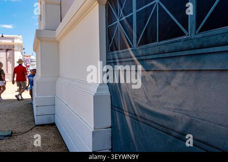 Washington, United States. 04th July, 2026. People attend the Great American State Fair on the National Mall, in Washington. (Photo by Jen Golbeck/SOPA Images/Sipa USA) Credit: Sipa USA/Alamy Live News Foto Stock