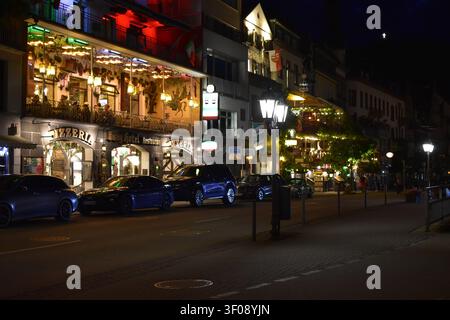 Cochem in una notte d'estate Foto Stock
