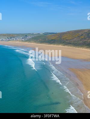 Woolacombe e Woolacombe Sand dal King Charles III England Coast Path sulla penisola di Putsborough, North Devon, Inghilterra. Foto Stock
