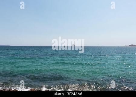 Mar Mediterraneo visto da Palma, capitale di Maiorca, Spagna. Foto Stock