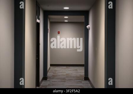 Corridoio di un edificio moderno di appartamenti a Columbia, Carolina del Sud, USA Foto Stock
