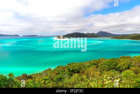 Hill Inlet Whitsunday Islands in Australia, che raffigurano colori tropicali fluenti. Foto Stock