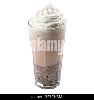 Bicchiere isolato di frullato con biscotti al cioccolato Foto Stock