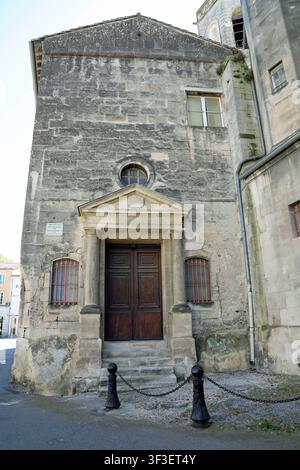 Edificio storico del Collegio Saint Charles ad Arles nel sud della Francia Foto Stock