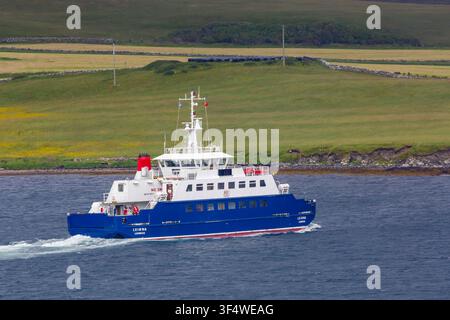 Leirna Lerwick MV Leirna traghetto locale per passeggeri e auto a Lerwick, Isole Shetland, Shetland Isles, Scozia UK a luglio – collegamento tra Lerwick e Bressay Foto Stock