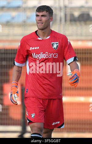 Frosinone, Lazio. 01 agosto, 2026. Sebastiano Desplaches del Frosinone durante la partita amichevole tra Frosinone e Benevento allo stadio Manlio Scopigno a Rieti, Italia, il 1 agosto 2026. Credit: massimo insabato/Alamy Live News Foto Stock