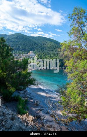 Grecia, Europa sud-orientale, Corfù, un'isola greca al largo della costa nord-occidentale nel Mar Ionio, Ermones Foto Stock