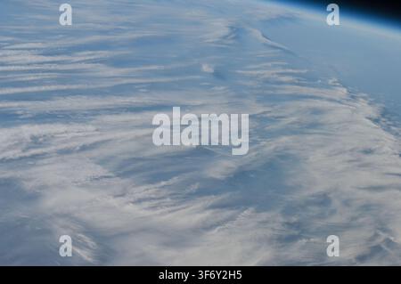 Osservazioni della Terra da parte dell'equipaggio della STS-130 durante il programma dello Space Shuttle. Foto Stock