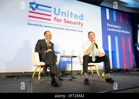 Il deputato del 7° distretto dell'Ohio, Max Miller, parla alla Jewish Federation United for Security il 26 giugno 2025 a Washington, DC. Foto Stock