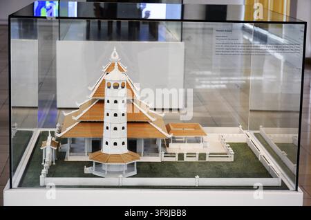 Kuala Lumpur, Malesia – 30 novembre 2015. Modello in scala della moschea Tengkera nella galleria d'architettura del Museo delle arti islamiche di Kuala Lumpur. Con Foto Stock