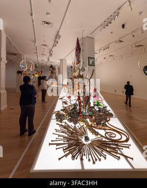 Nick Cave: Esposizione solista Mammoth, 2026, Smithsonian American Art Museum (SAAM) a Washington, D.C., USA Foto Stock