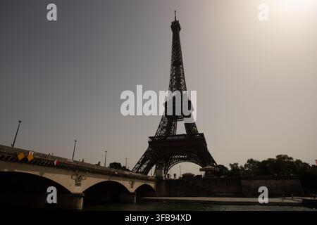 Torre Eiffel, Parigi, Francia Foto Stock