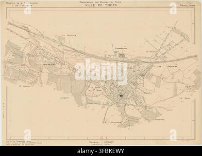 Una mappa dettagliata della città di Trets, emessa dal Ministère de la Reconstruction et de l'Urbanisme, Département des Bouches du Rhône, che mostra varie località tra cui Mère de Dieu, Praga, St Martin e La Burlière. Foto Stock