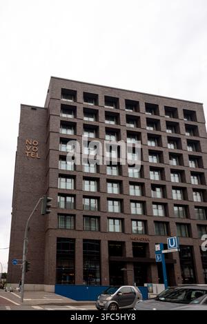 Hotel Novotel Hamburg Central Station su Steinstrasse nel centro di Amburgo, Germania. Foto Stock
