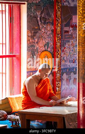 Wat Chai Mongkol a Chiang Mai, Thailandia Foto Stock