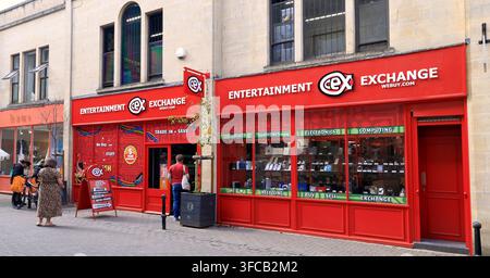 Locale commerciale al dettaglio Cex Entertainment Exchange, centro città di Bath, Sud Ovest dell'Inghilterra, UK, Europa Foto Stock
