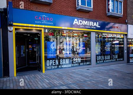 Admiral Casino gioco d'azzardo luogo Norwich, slot, uno dei 230 High Street e luoghi di mare di proprietà di Luxury Leisure Talarius. Slot machine High Street. Foto Stock