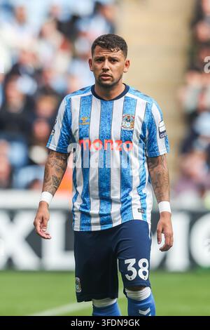 Gustavo Hamer del Coventry City durante la partita di Premier League Coventry City contro Hull City alla Coventry Building Society Arena, Coventry, Inghilterra il 29 agosto 2026 Crediti: Richard Bierton/Every Second Media Foto Stock