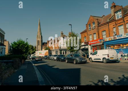Brockley Road a Brockley, sud-est di Londra, Inghilterra, Regno Unito - 4 settembre 2026. Foto di alta qualità Foto Stock