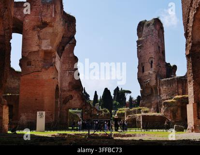 Frigidarium delle Terme di Caracalla/Bagni di Caracalla, Roma, Lazio, Italia, aprile 2024 Foto Stock
