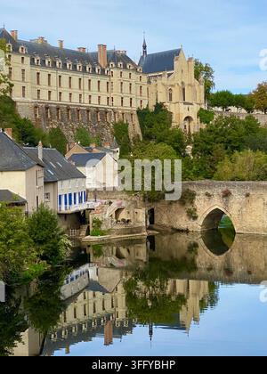 Castello di Thouars Francia Foto Stock