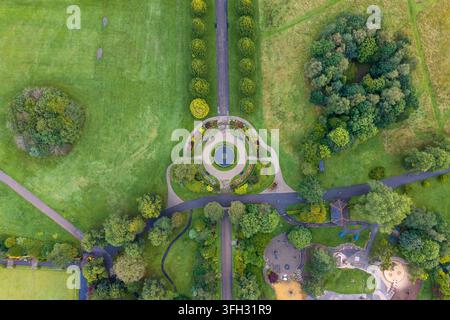 Vista aerea dall'alto di Alexandra Park Fountain Avenue e dell'area di gioco Foto Stock