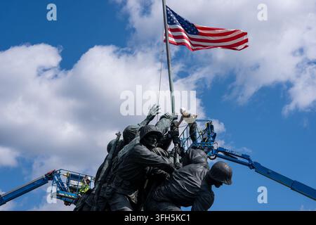 Arlington, Va, USA. 15 set, 2026. Le squadre del National Park Service stanno lavorando al Memoriale del Corpo dei Marines di Iwo Jima ad Arlington, VA il 14 settembre 2026 (Credit Image: © Andrew Leyden/ZUMA Press Wire) USO EDITORIALE SOLO! Non per USO COMMERCIALE! Foto Stock