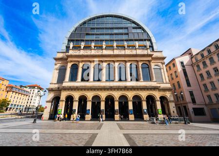 Lione, Francia - 30 settembre 2023: Veduta della città della facciata dell'edificio dell'Opera Nazionale di Lione a Lione, Francia Foto Stock