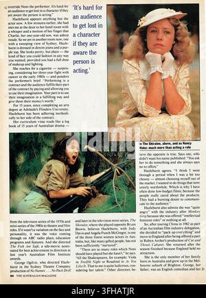 Pagina di copertina vintage del 1988 dal The Australian Magazine per Noni Hazlehurst, che mostra i ruoli della mini-serie del 1987 in The Shiralee e Nancy Wake. Foto Stock