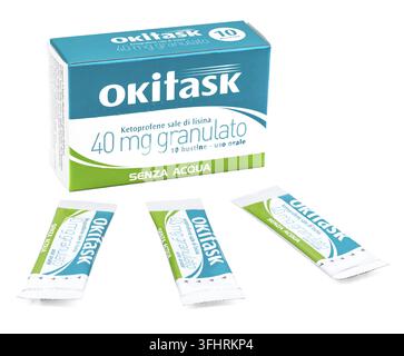 Okitask Ketoprofene sale di lisina 40mg granulato senza acqua, medicinale antidolorifico antinfiammatorio, confezione da 10 bustine di sale di lisina di ketoprofene con Foto Stock