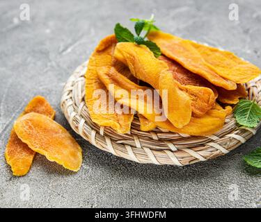 Secchi fette di mango Foto Stock