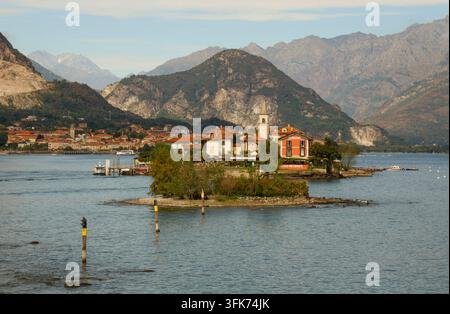 LAGO MAGGIORE ISOLA DEI PESCATORI ITALIA Foto Stock