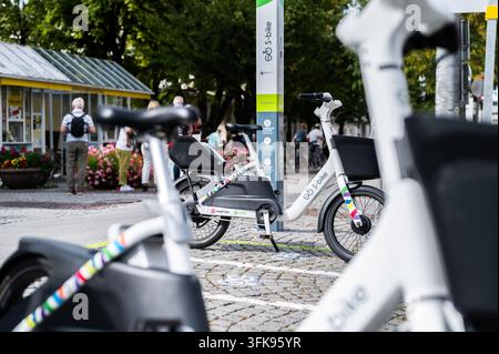 Immagine tematica S-Bike Salisburgo. S-Bike è il nuovo sistema di sharing di e-bike per Salisburgo. Completa il trasporto pubblico ed è adatto per brevi viaggi e viaggi flessibili all'interno della città di Salisburgo. 20.09.2026. // Immagine promozionale per S-Bike Salisburgo. S-Bike è il nuovo sistema di sharing di e-bike per Salisburgo. Completa il trasporto pubblico ed è adatto per brevi viaggi e viaggi flessibili all'interno della città di Salisburgo. 20 settembre 2026. Foto Stock