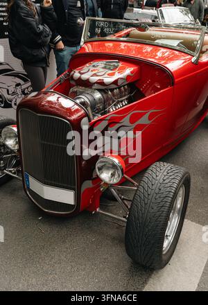 Hot rod Ford custom del 1932 ai Classic Days Berlin Foto Stock