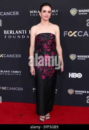 Santa Monica, Stati Uniti. 04 ottobre 2026. SANTA MONICA, LOS ANGELES, CALIFORNIA, USA - 3 OTTOBRE: Danielle Panabaker arriva alla ‚Heroes Gala‘ di Barbara Berlanti a beneficio di F Cancer tenutasi al Barker Hangar il 3 ottobre 2026 a Santa Monica, Los Angeles, California, Stati Uniti. (Foto di Xavier Collin/Image Press Agency) Credit: Image Press Agency/Alamy Live News Foto Stock
