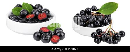 Ciotola di cioccolato in ceramica isolata su sfondo bianco. Aronia nera. Foto Stock