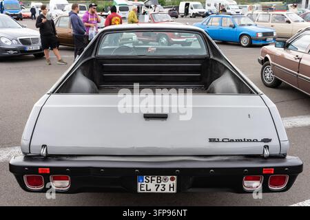 LAUSITZRING, GERMANIA – 19 SETTEMBRE 2026: Retro di una utilitaria coupé Chevrolet El Camino, 1973. DEKRA Klassik Tage (DEKRA Classic Days). Foto Stock