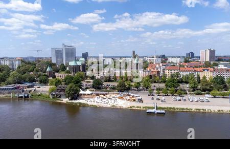 vista della città dessau nella germania orientale Foto Stock