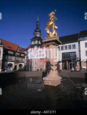 Marktplatz mit Rathaus und Georgsbrunnen a Eisenach, Thueringen Foto Stock