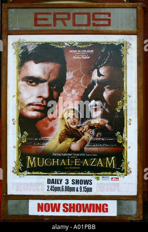 Film di Bollywood Mughal e Azam poster con Dilip Kumar Prithviraj Kapoor e Madhubala India Asia Foto Stock