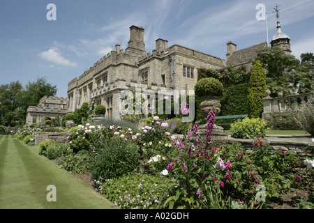 Stowell Park è un Molto magnifica casa con giardino e prato terrazze e splendidi panorami di cotswolds la casa di Lord Vestey Foto Stock