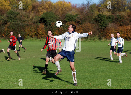 Domenica lega calcio, Newbold Comyn, Leamington Spa Warwickshire, Inghilterra, Regno Unito Foto Stock