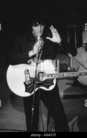 Elvis Presley in concerto presso International Hotel in Las Vegas Nevada Foto Stock